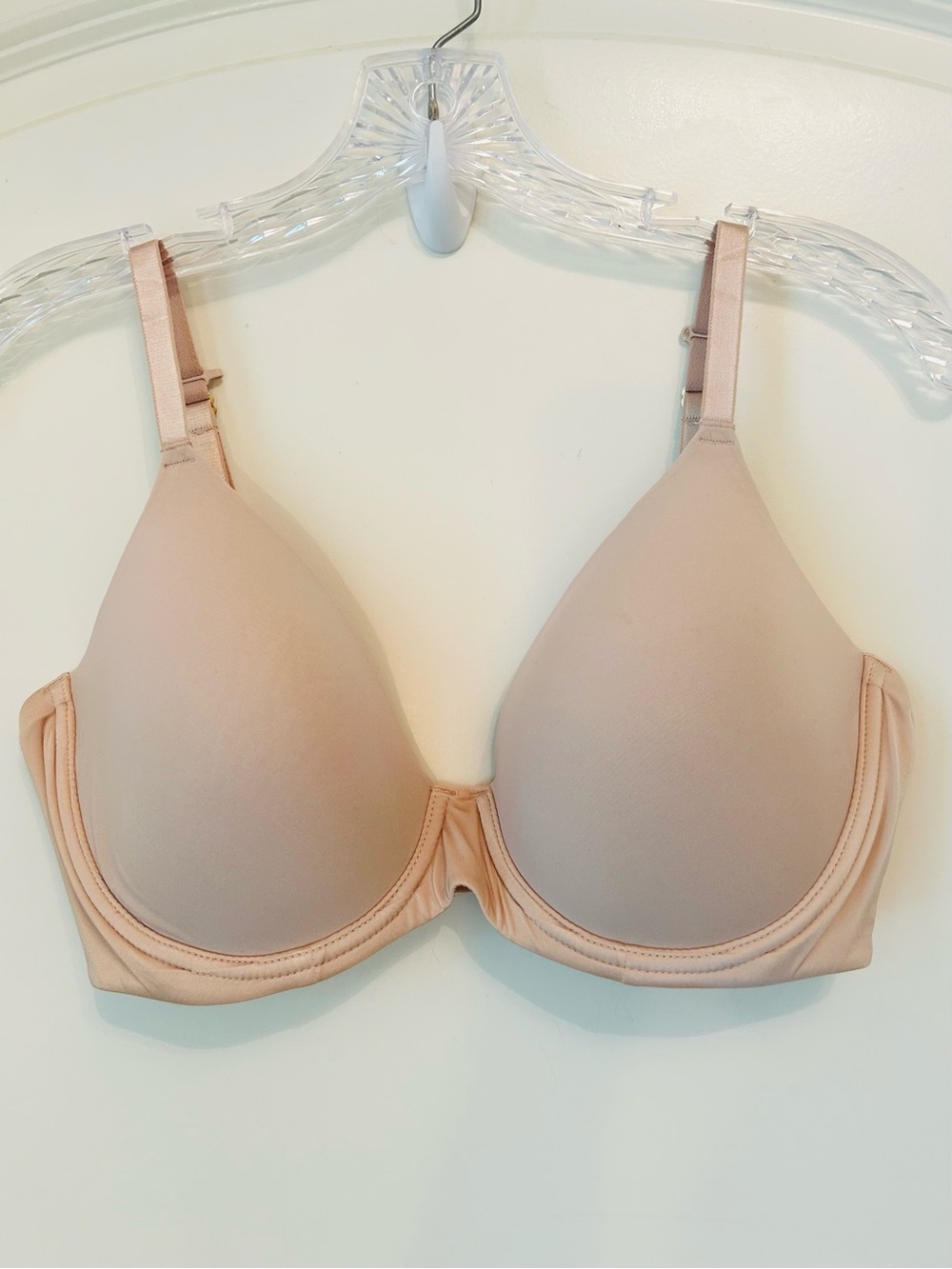 Natori Soft Focus Convertible Demi-T-Shirt Bra, Light Mocha, Size: 36DD, NWTs - Picture 2 of 8